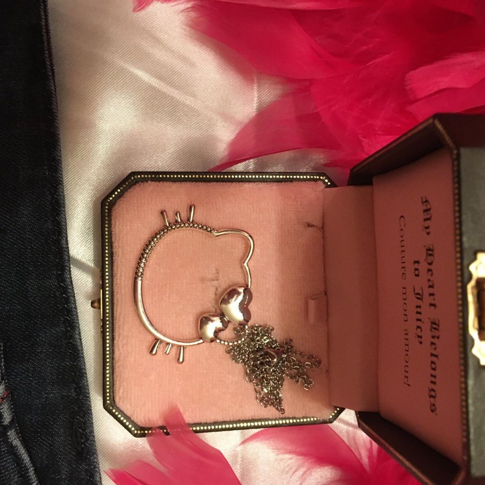ADORABLE vintage custom hello kitty skirt and matching necklace! - Picture 8 of 14
